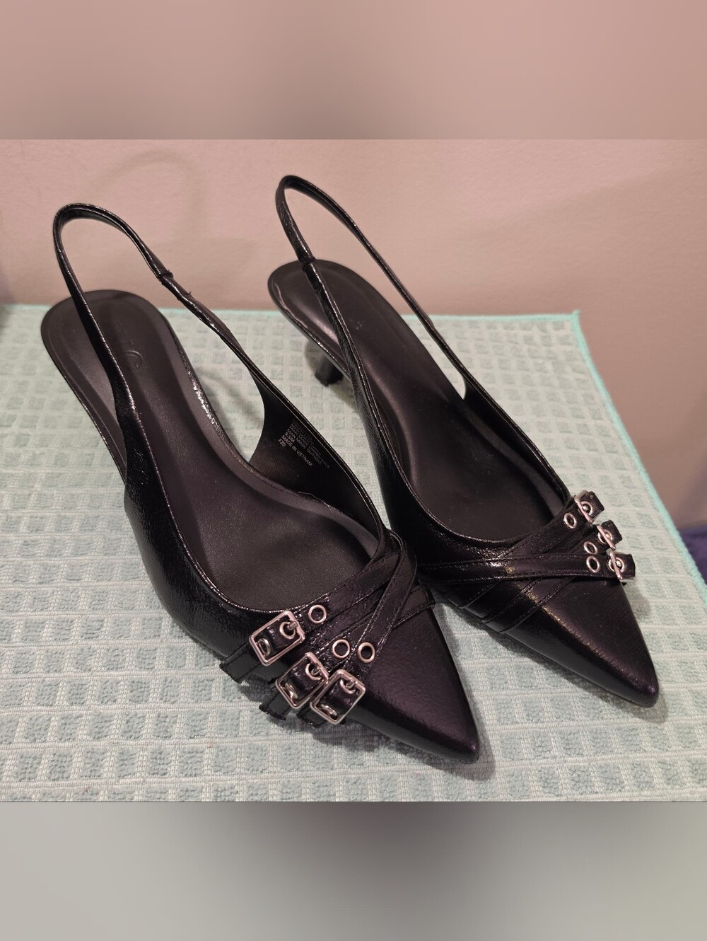 INC Seleene Black Slingback Pointed-Toe Kitten Heels with Buckle Detail NEW